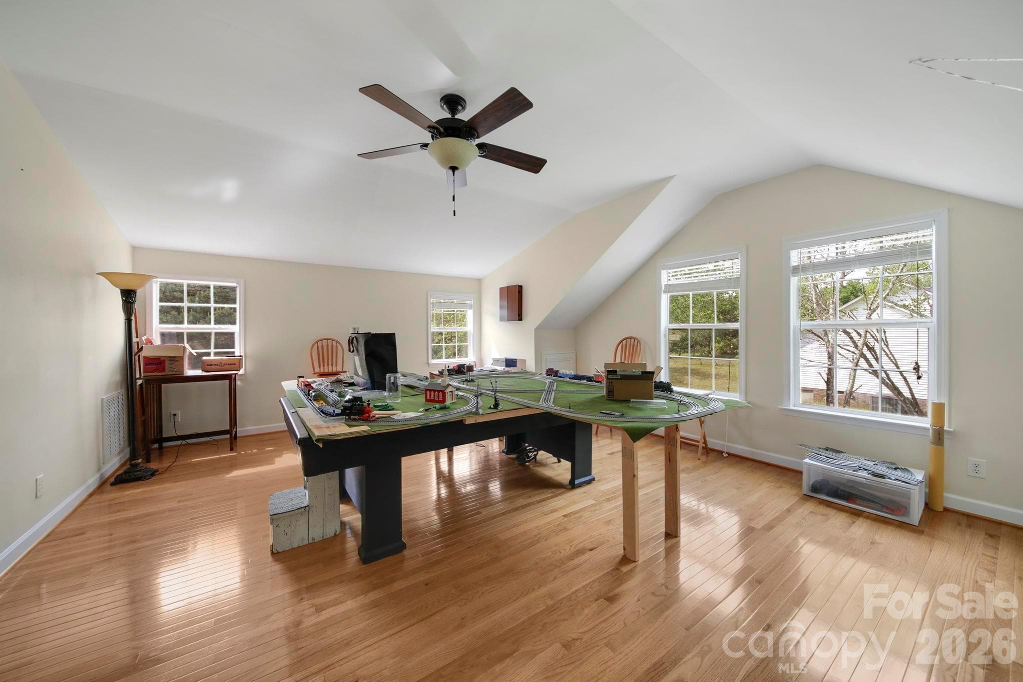 bonus room upstairs - Clover