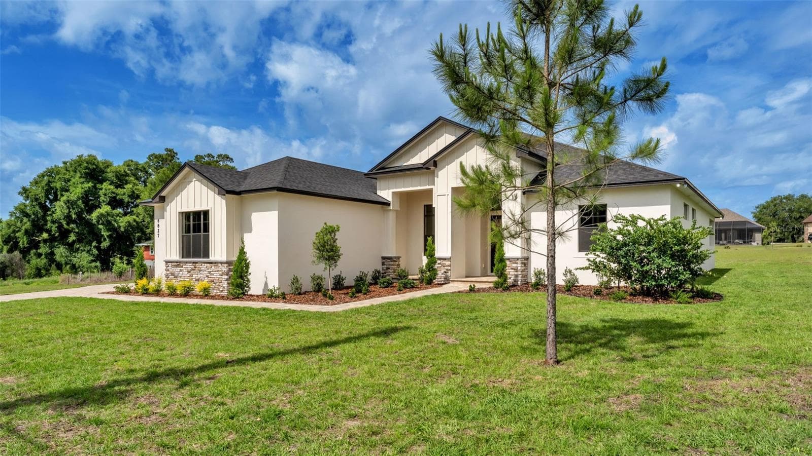 Single Family Residence at 6827 LAKELAND HIGHLANDS RD, LAKELAND, photo 4 of 62