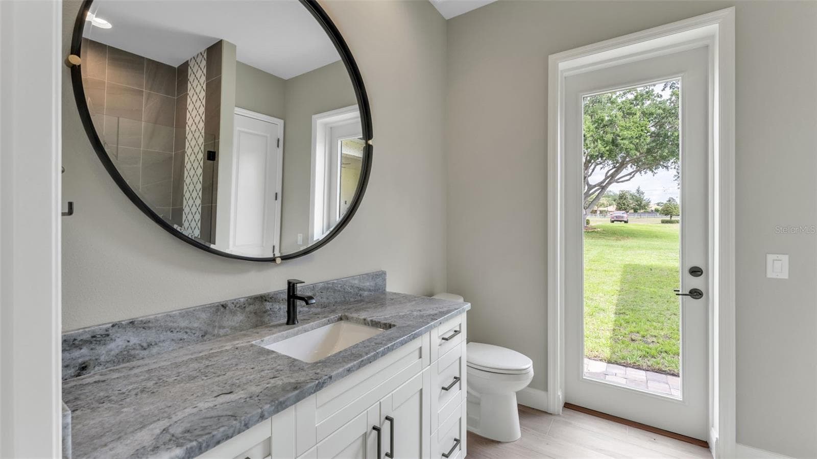 batjroom #3 - 6827 LAKELAND HIGHLANDS RD, LAKELAND