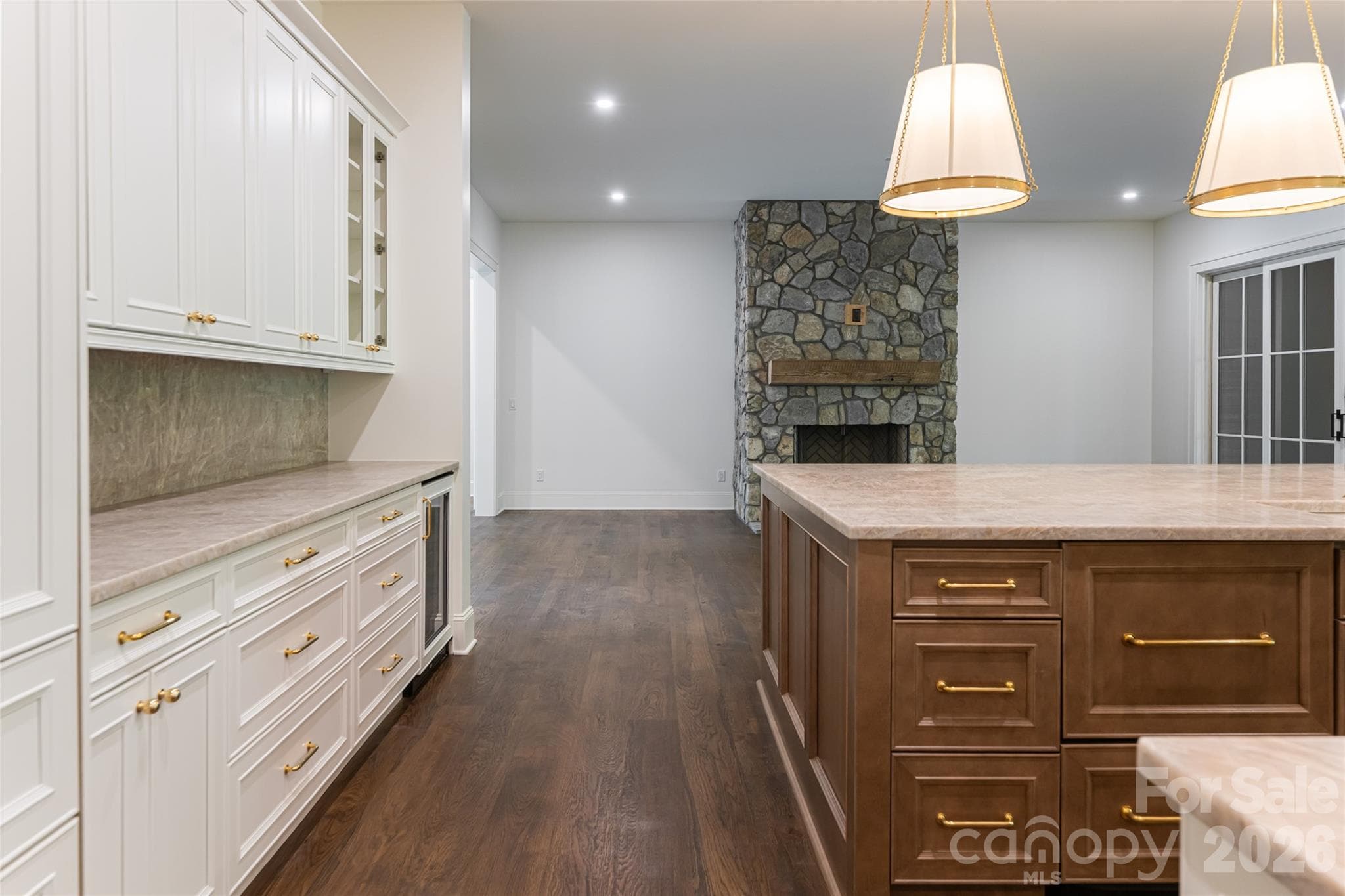 Kitchen - 99 Little Cherokee Ridge, Hendersonville