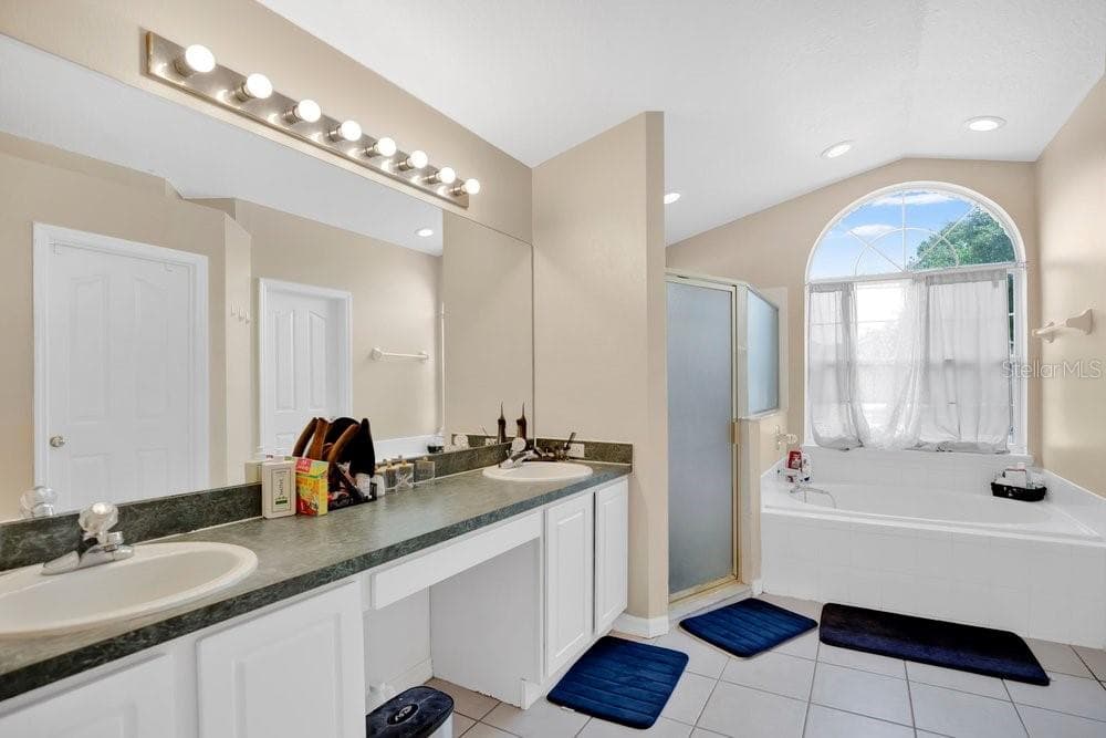 Single Family Residence at 213 BRUSHCREEK DR, SANFORD, photo 12 of 17