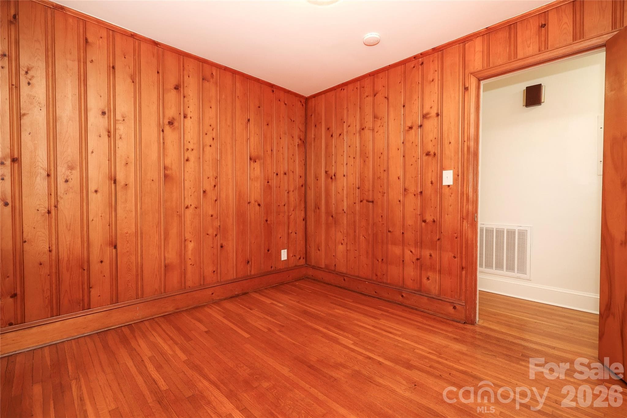 Single Family Residence at 1720 Miles Court, Charlotte, photo 16 of 36