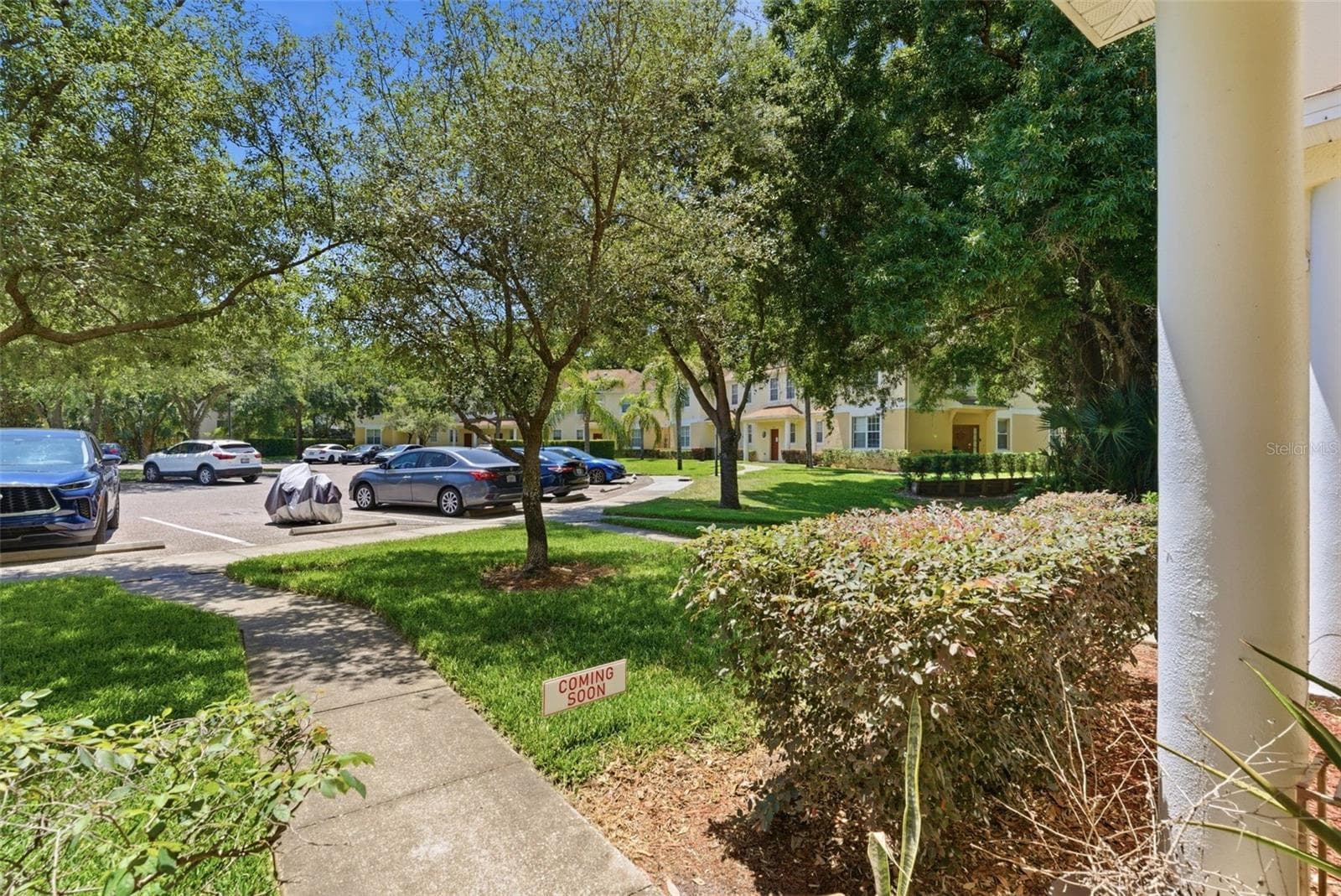 View from front porch - 2049 FIESTA RIDGE CT, TAMPA