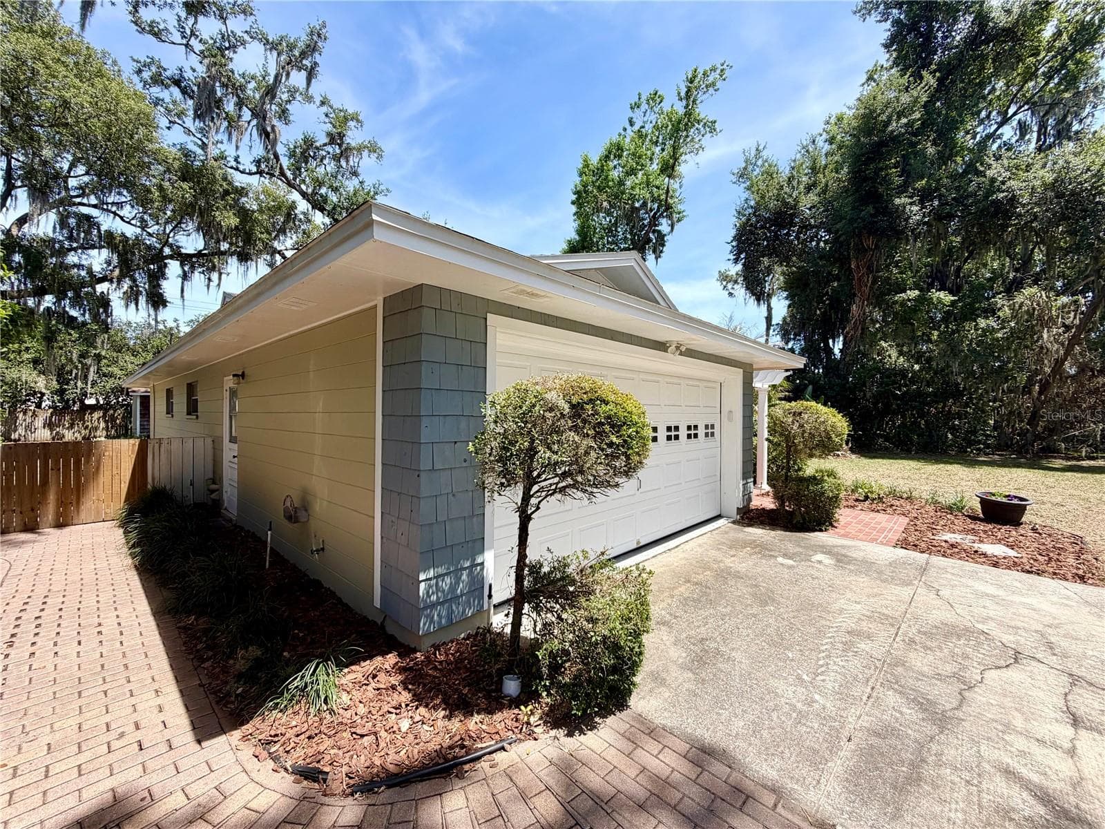 Single Family Residence at 6322 OAK SQ E, LAKELAND, photo 6 of 75