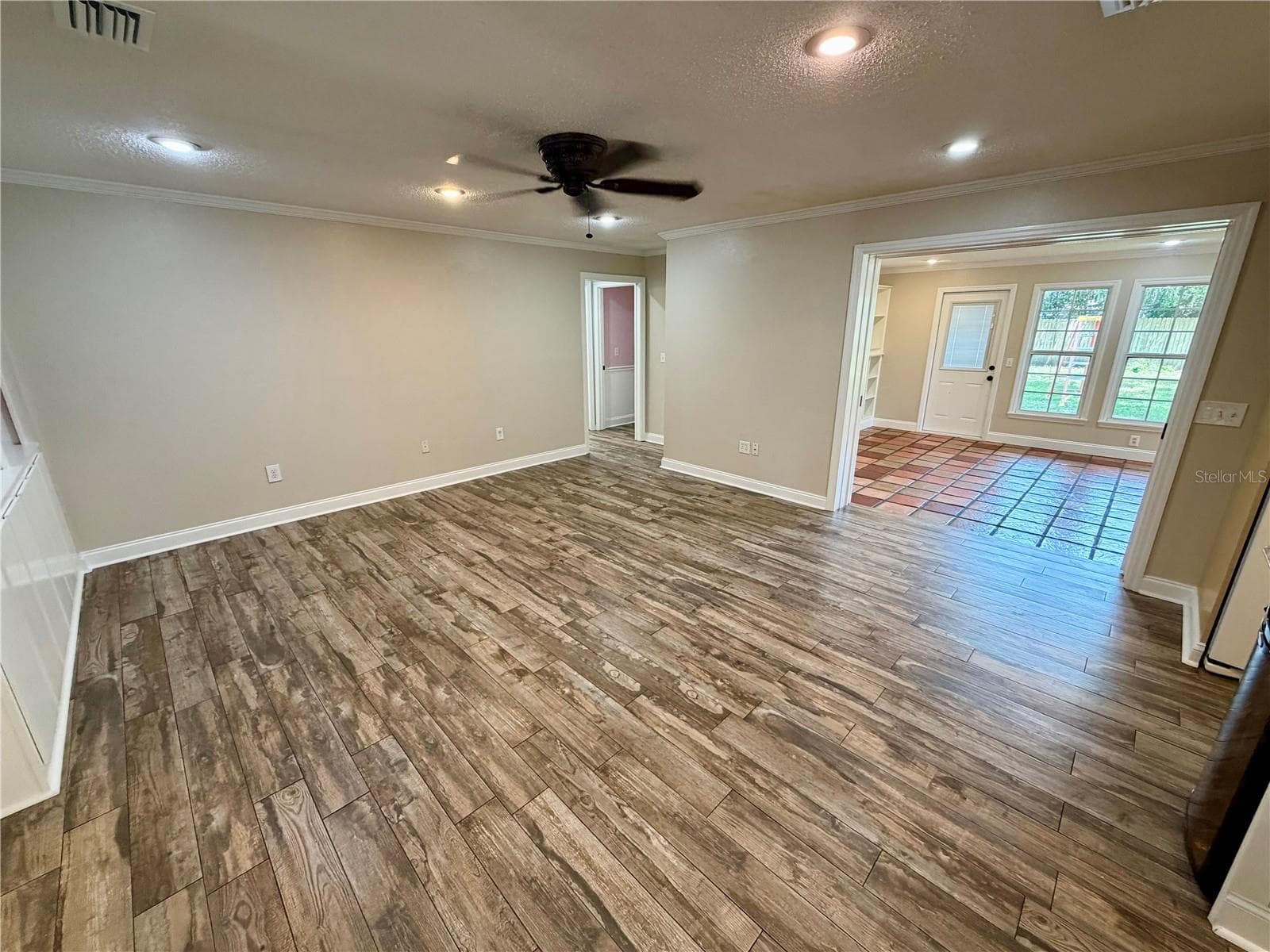 Single Family Residence at 6322 OAK SQ E, LAKELAND, photo 28 of 75