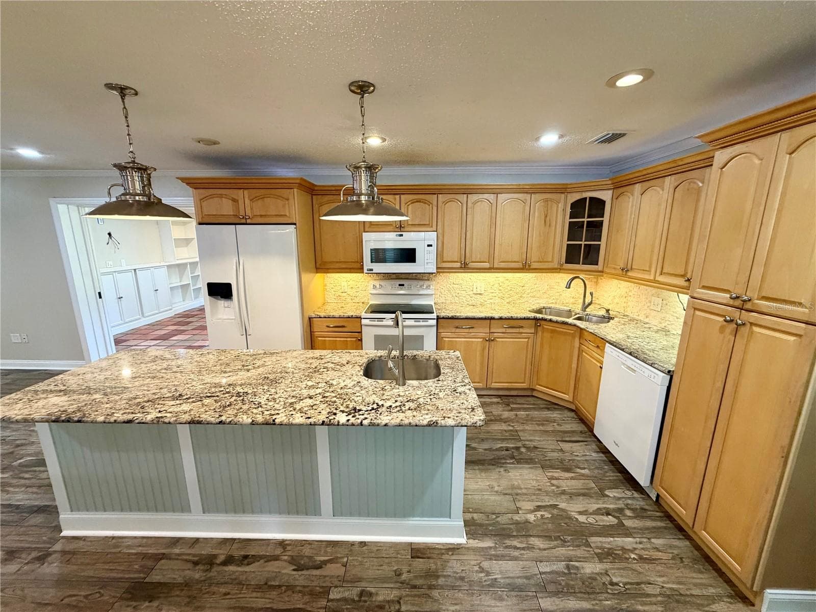 Single Family Residence at 6322 OAK SQ E, LAKELAND, photo 33 of 75