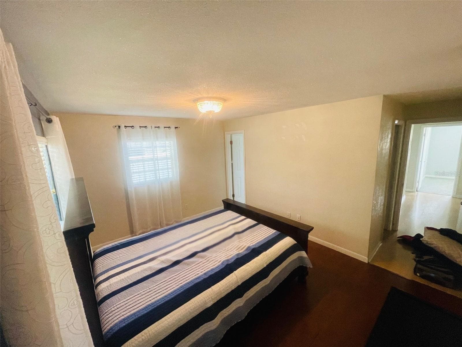 Master Bedroom - 999 ELEANOR AVE, DELTONA