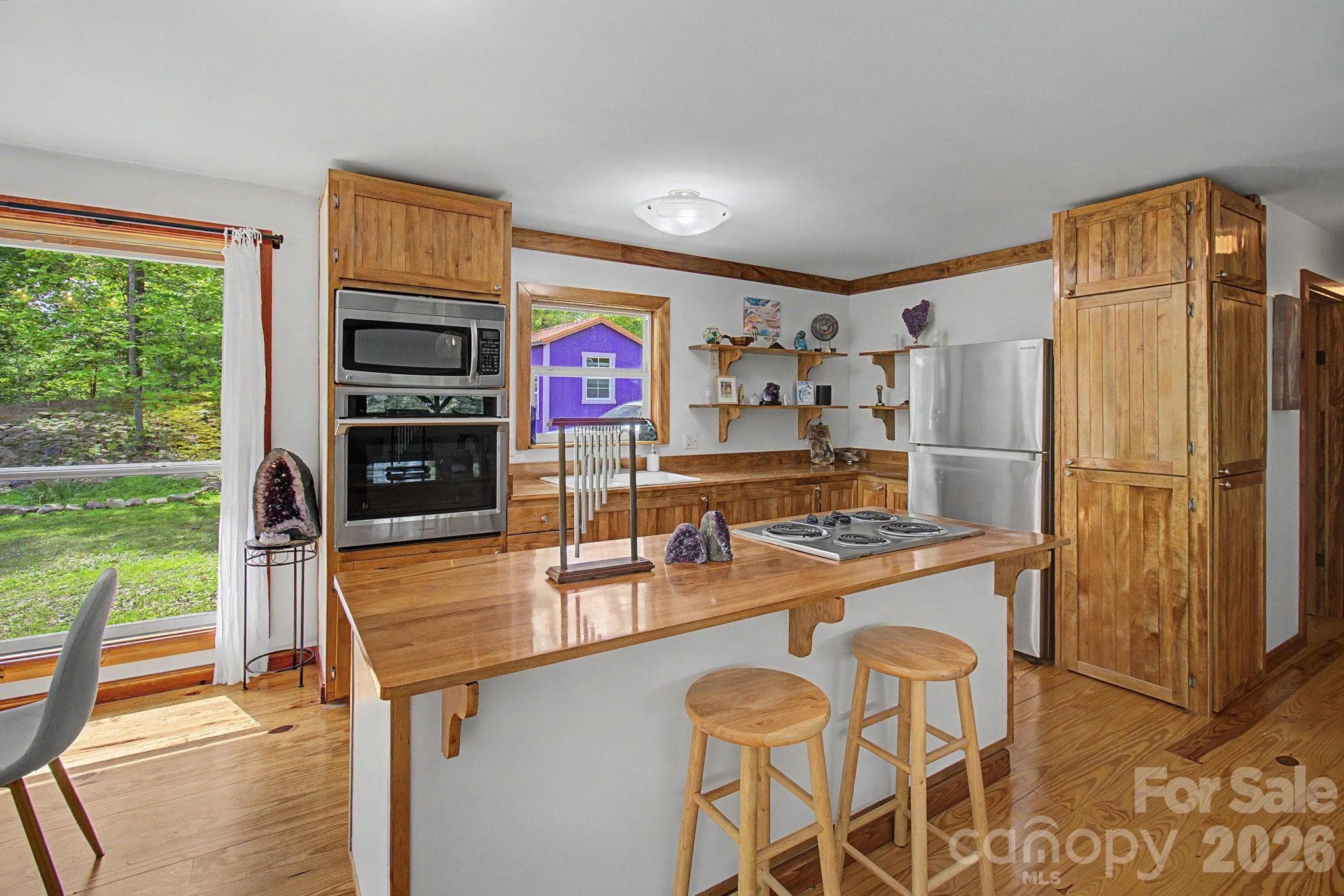Brazilian Teak Cabinetry - 288 Rebel Drive, Hot Springs