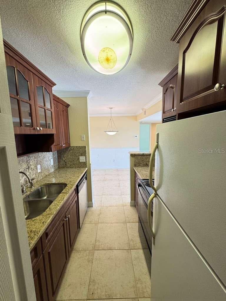 Condominium at 455 ALT 19 S #12, PALM HARBOR, photo 17 of 27