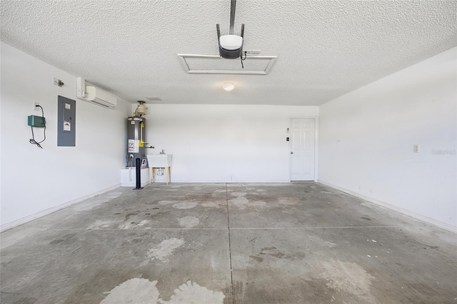Single Family Residence at 17705 SE 93RD HAWTHORNE AVE, THE VILLAGES, photo 30 of 46