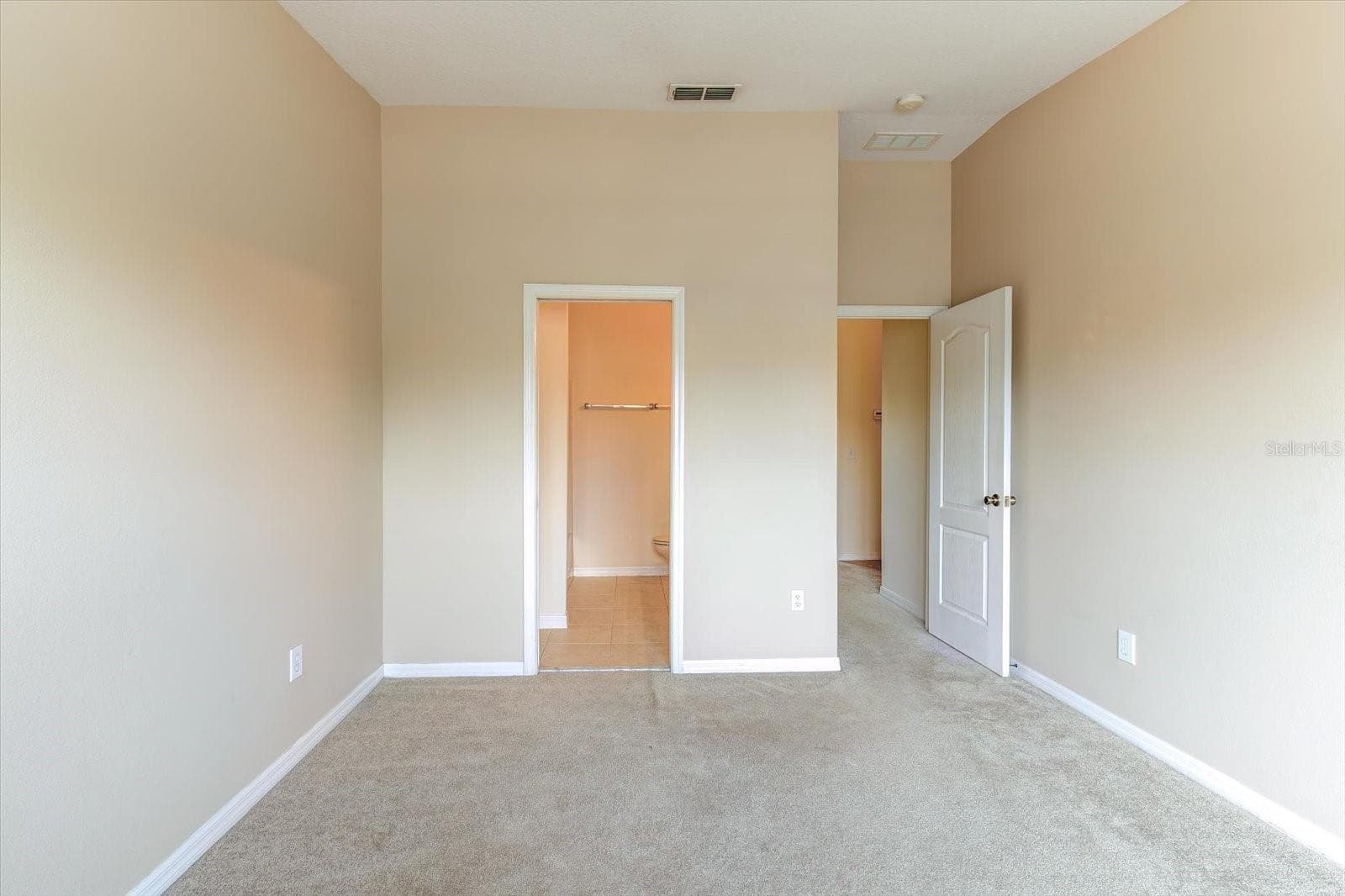 Primary Bedroom Ensuite Bath - 509 WILTON CIR, SANFORD