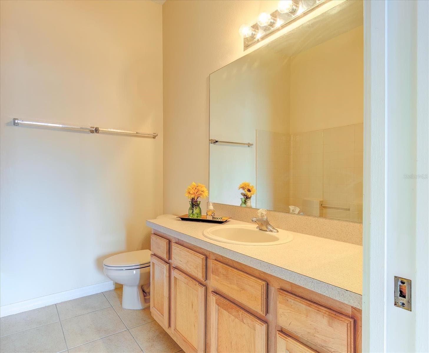Primary Ensuite Bathroom - 509 WILTON CIR, SANFORD