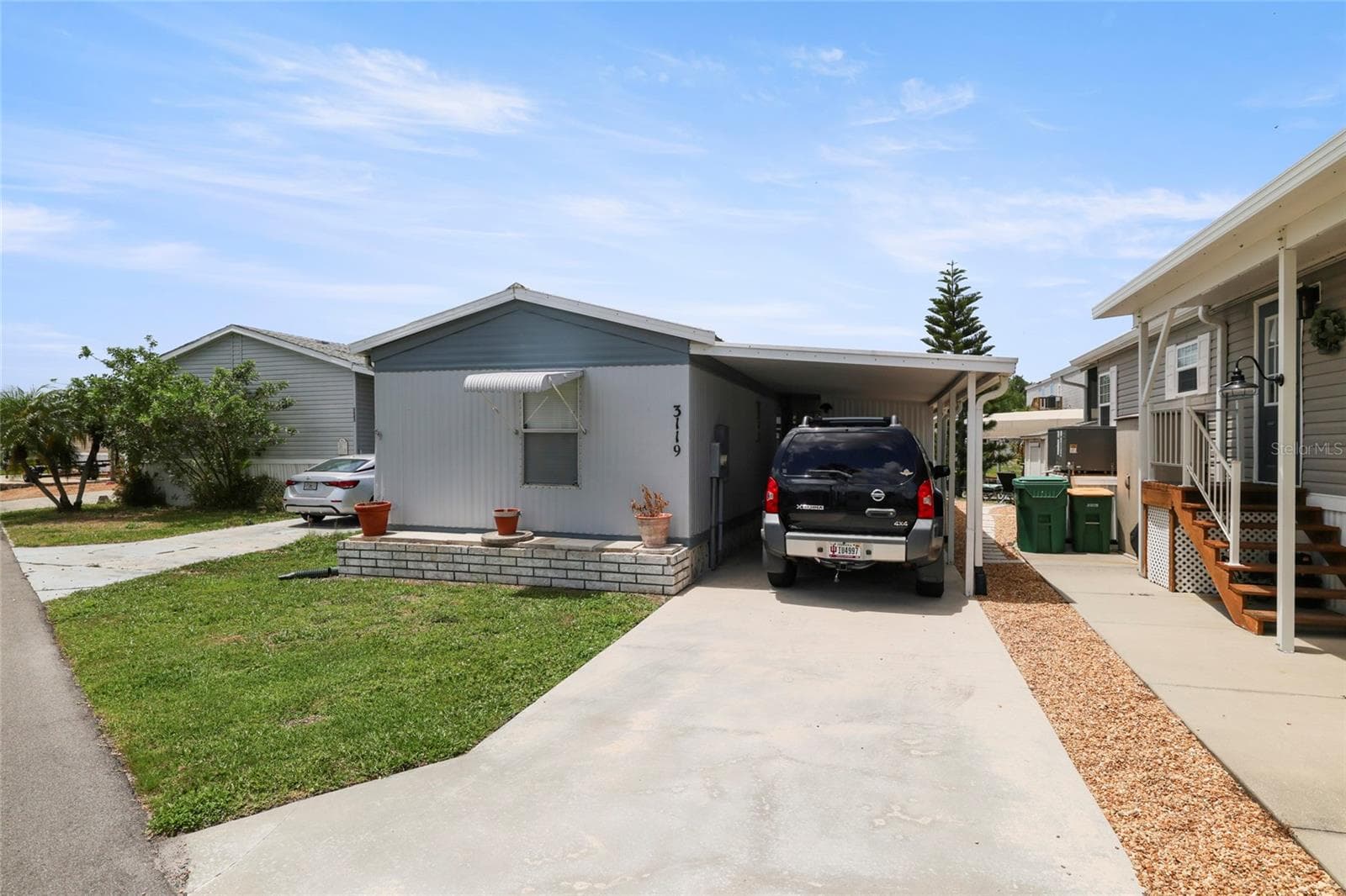 Manufactured Home at 3119 SUNNY HARBOR DR, PUNTA GORDA, photo 6 of 33