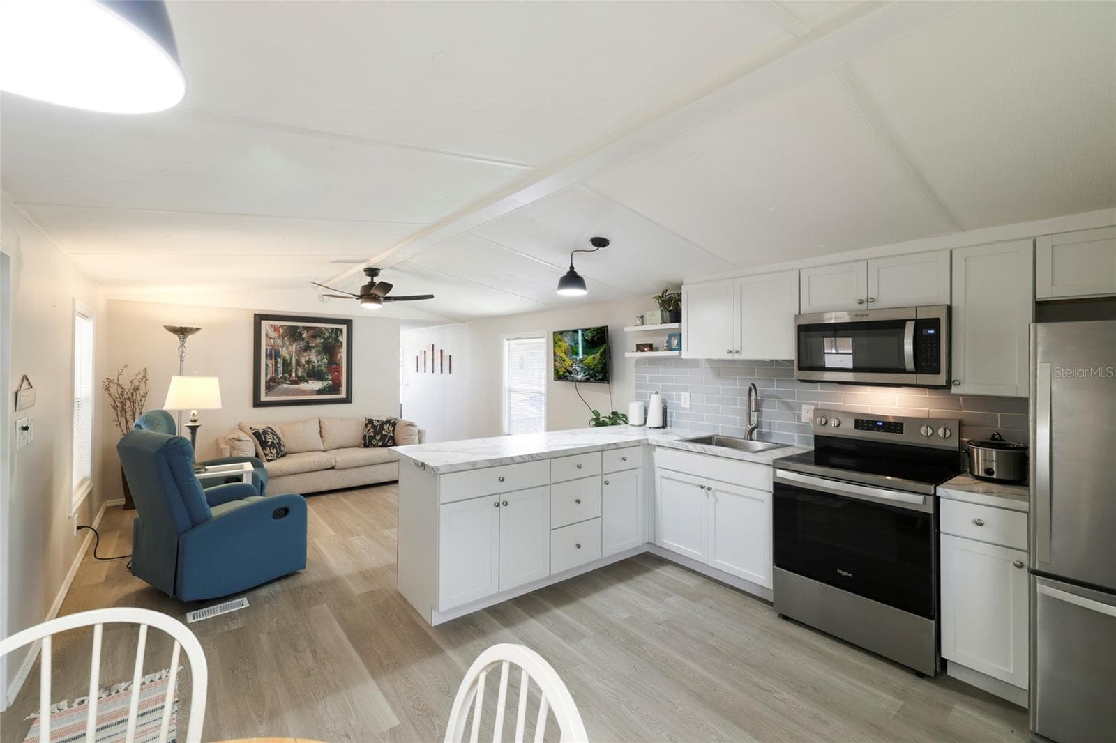 Manufactured Home at 3119 SUNNY HARBOR DR, PUNTA GORDA, photo 5 of 33