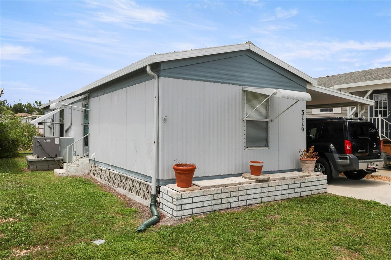 Manufactured Home at 3119 SUNNY HARBOR DR, PUNTA GORDA, photo 7 of 33