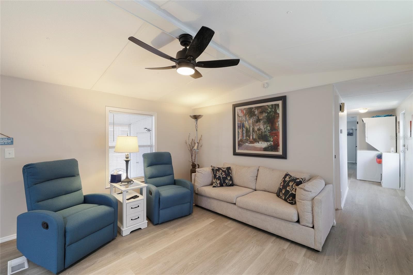 Manufactured Home at 3119 SUNNY HARBOR DR, PUNTA GORDA, photo 17 of 33