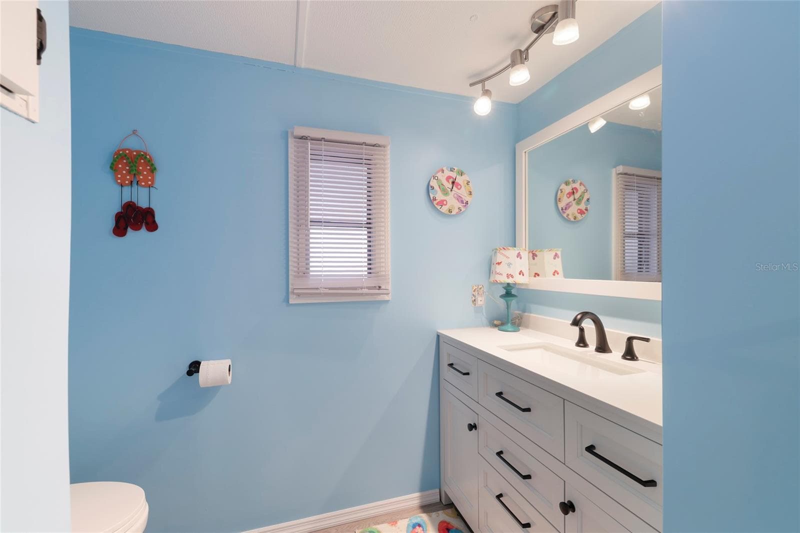 Manufactured Home at 3119 SUNNY HARBOR DR, PUNTA GORDA, photo 22 of 33
