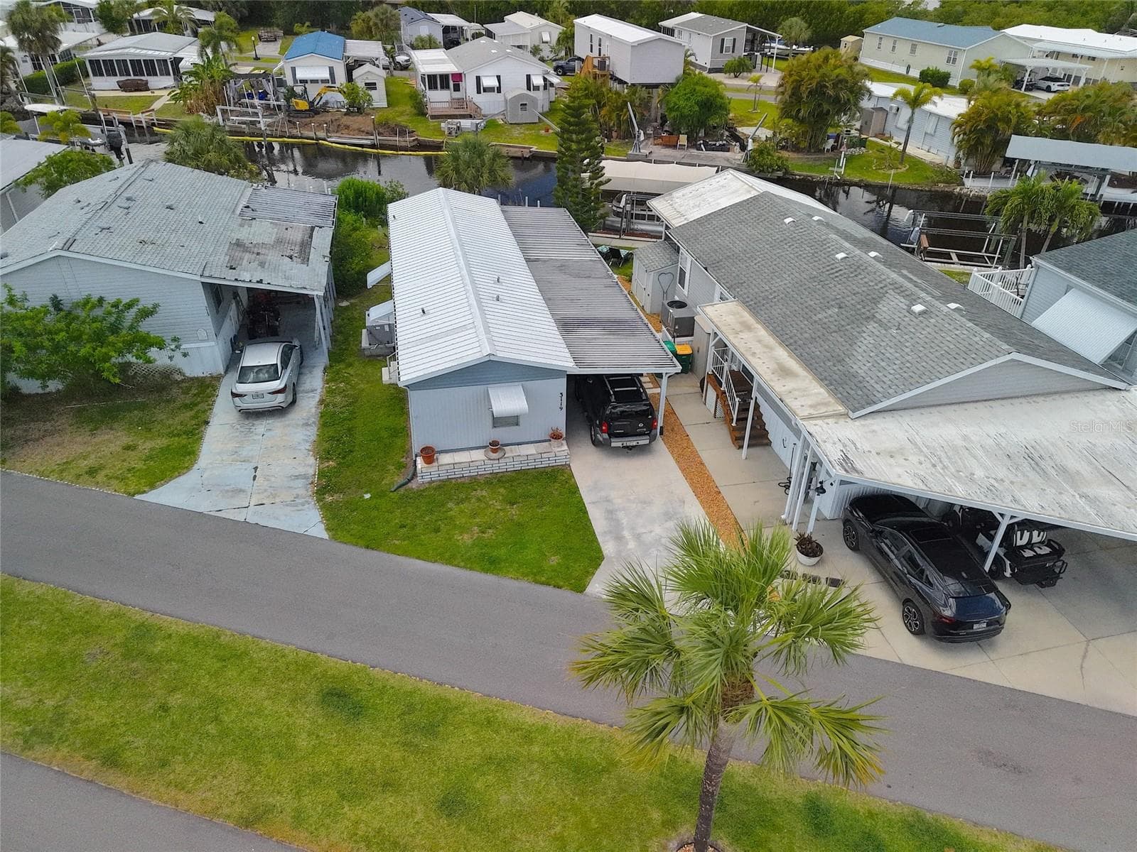 Manufactured Home at 3119 SUNNY HARBOR DR, PUNTA GORDA, photo 29 of 33