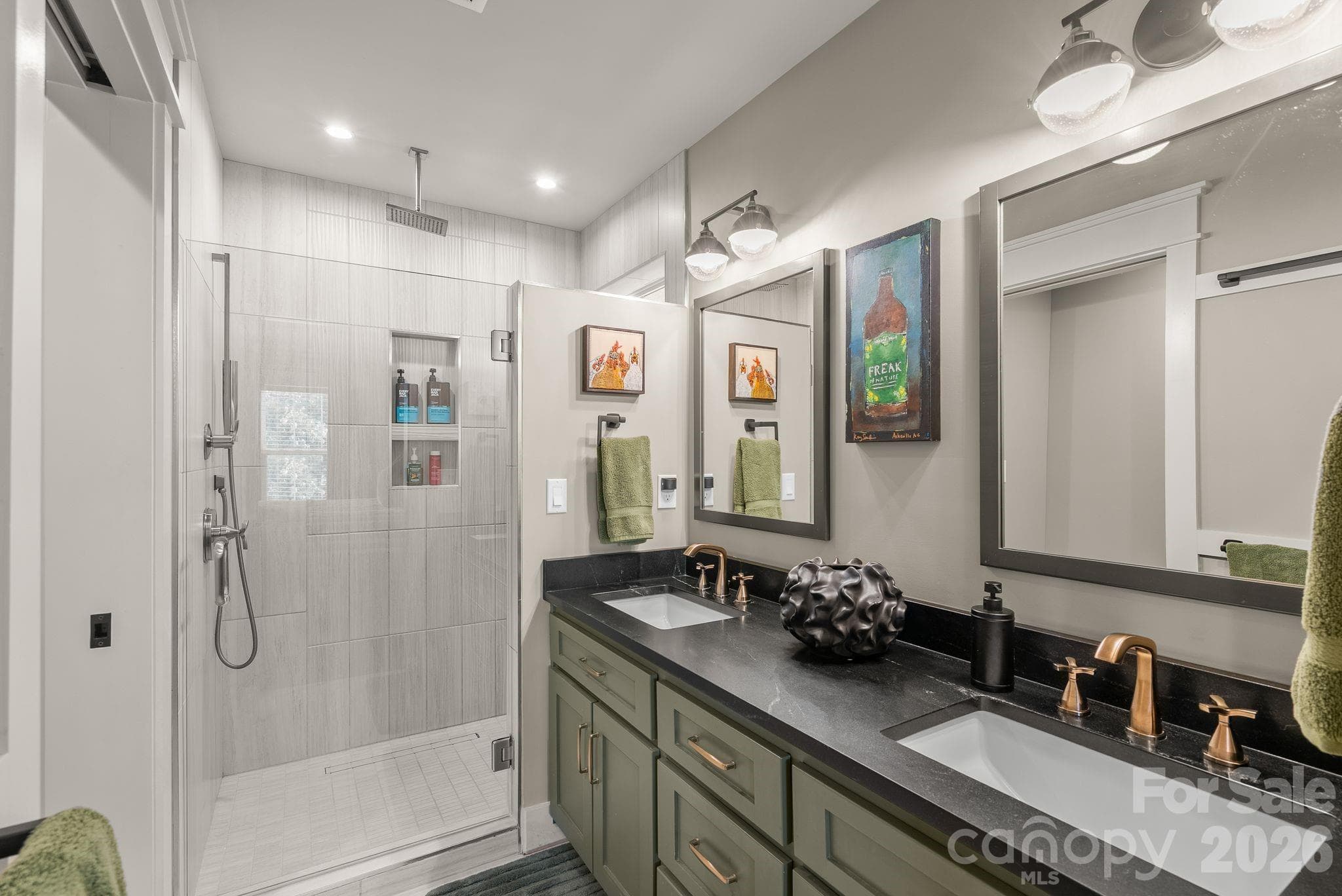 Primary Bedrooms Bathroom - 7 Acona Lane, Asheville