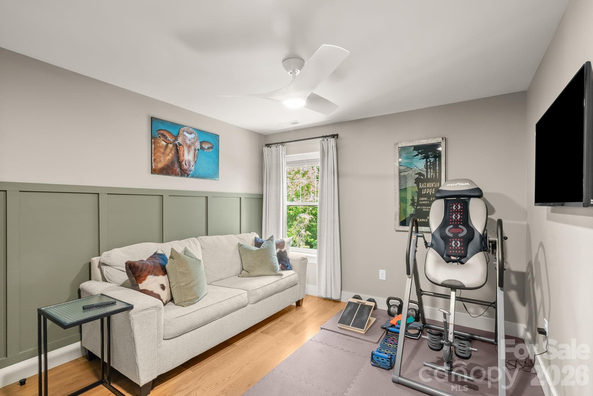 Upper Level Guest Room #1 - 7 Acona Lane, Asheville