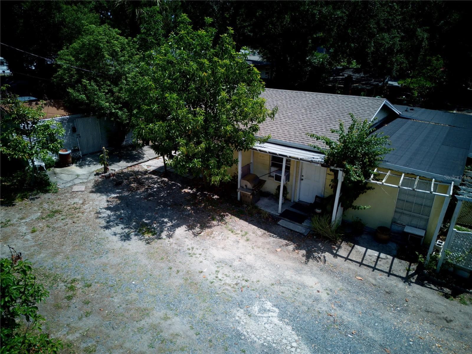 Triplex at 2119 S FERN CREEK AVE, ORLANDO, photo 4 of 67