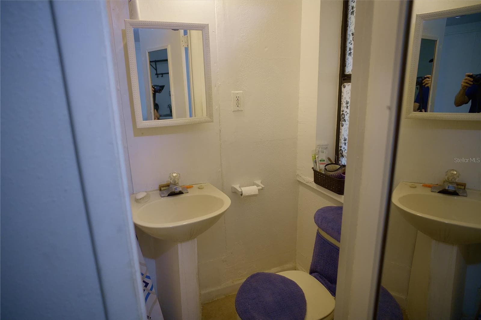 Triplex at 2119 S FERN CREEK AVE, ORLANDO, photo 15 of 67