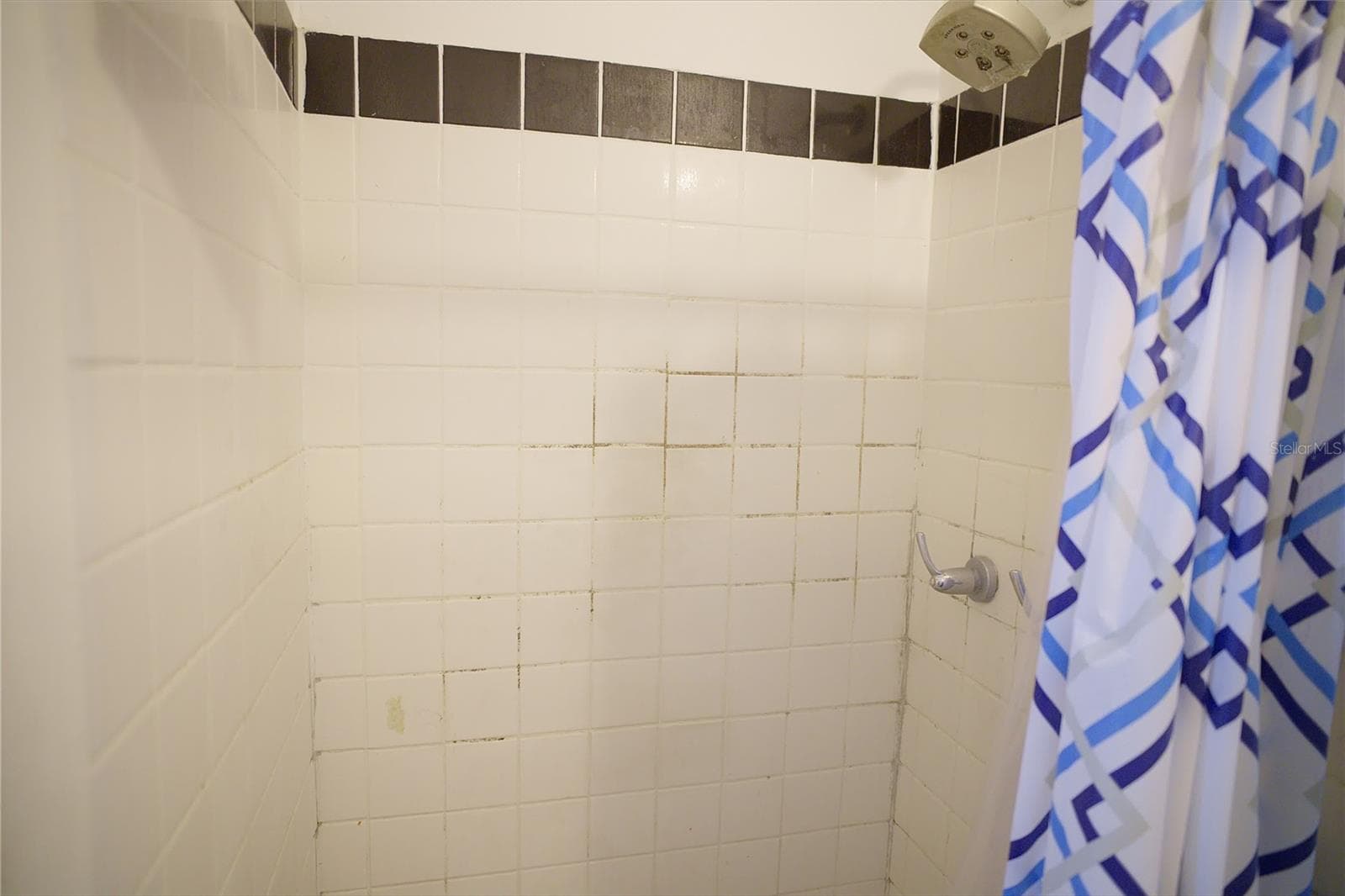 Triplex at 2119 S FERN CREEK AVE, ORLANDO, photo 16 of 67