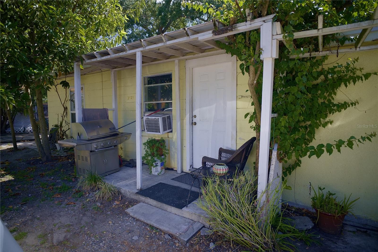 Triplex at 2119 S FERN CREEK AVE, ORLANDO, photo 22 of 67