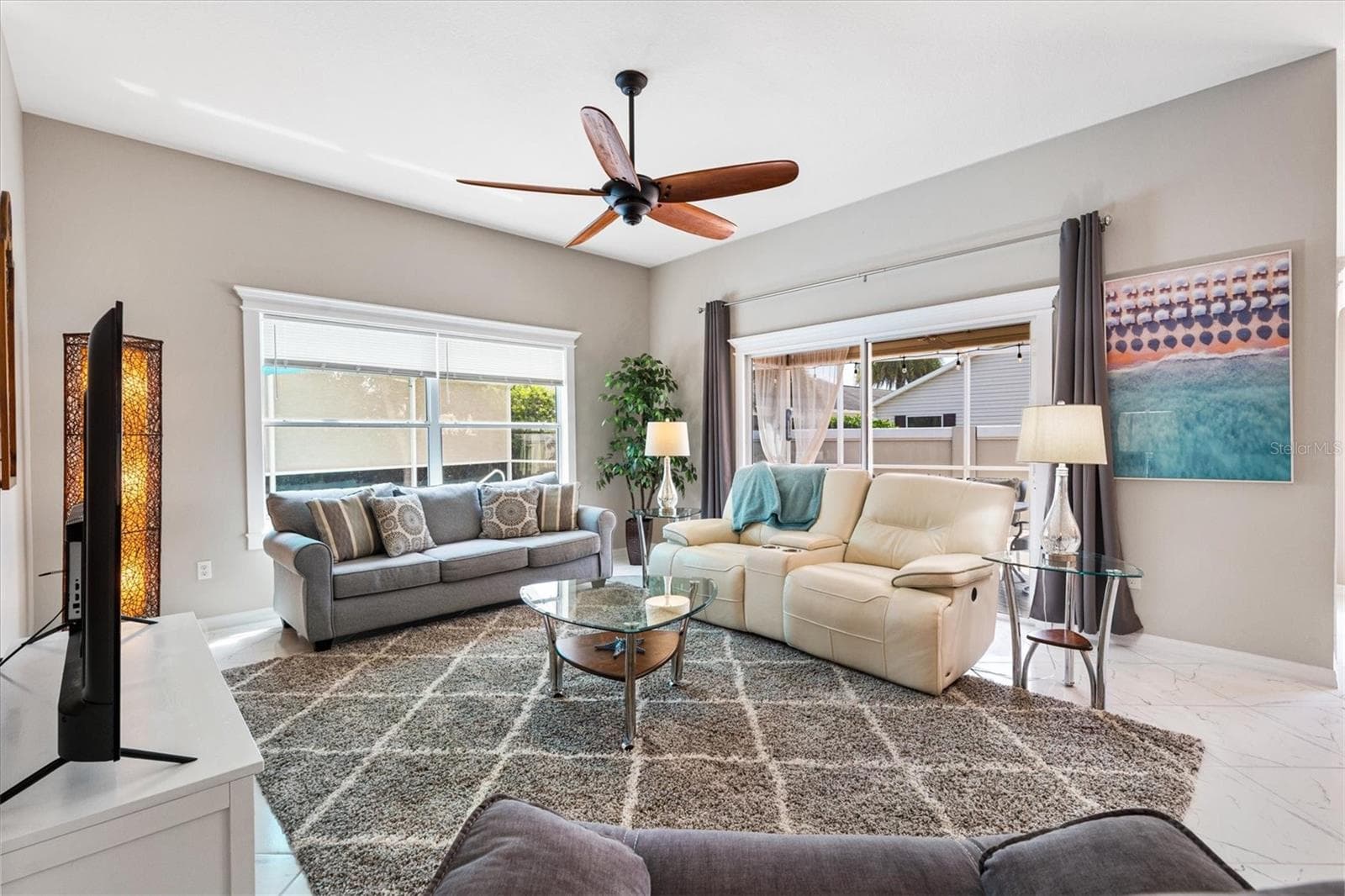 Living Room - 1936 NEEDLEWOOD LN, THE VILLAGES