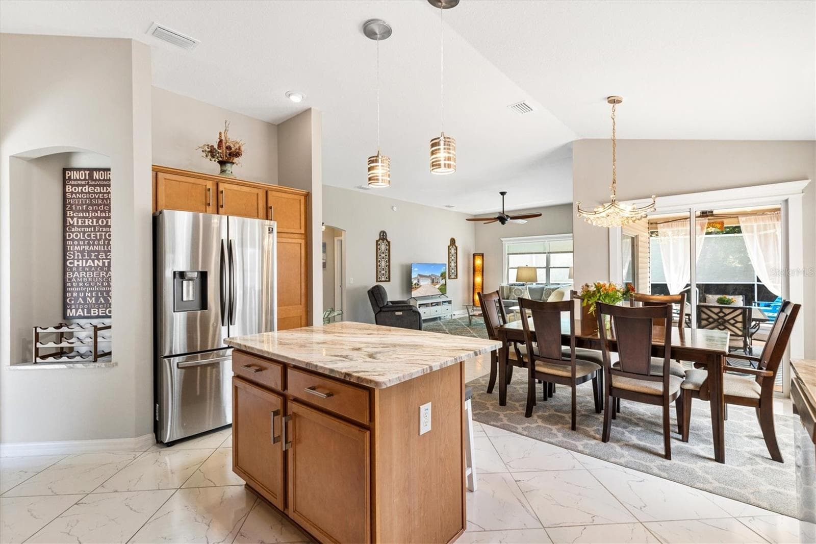 Kitchen Island - 1936 NEEDLEWOOD LN, THE VILLAGES