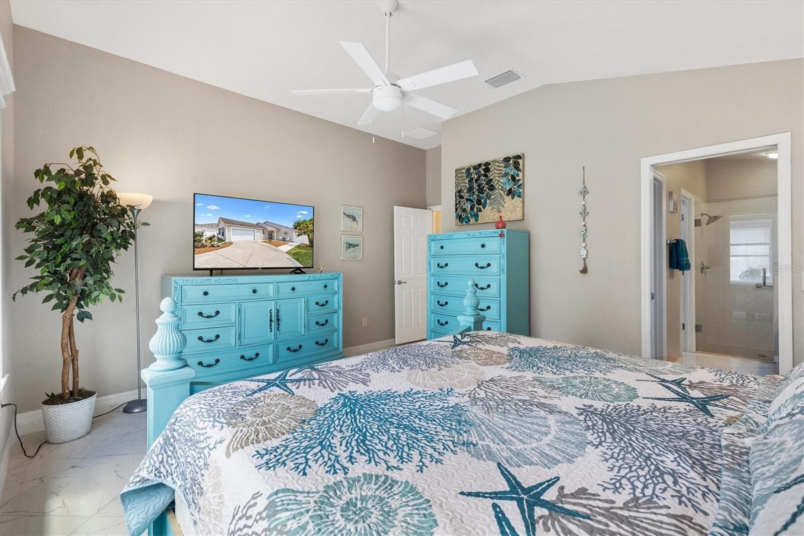 Master Bedroom - 1936 NEEDLEWOOD LN, THE VILLAGES
