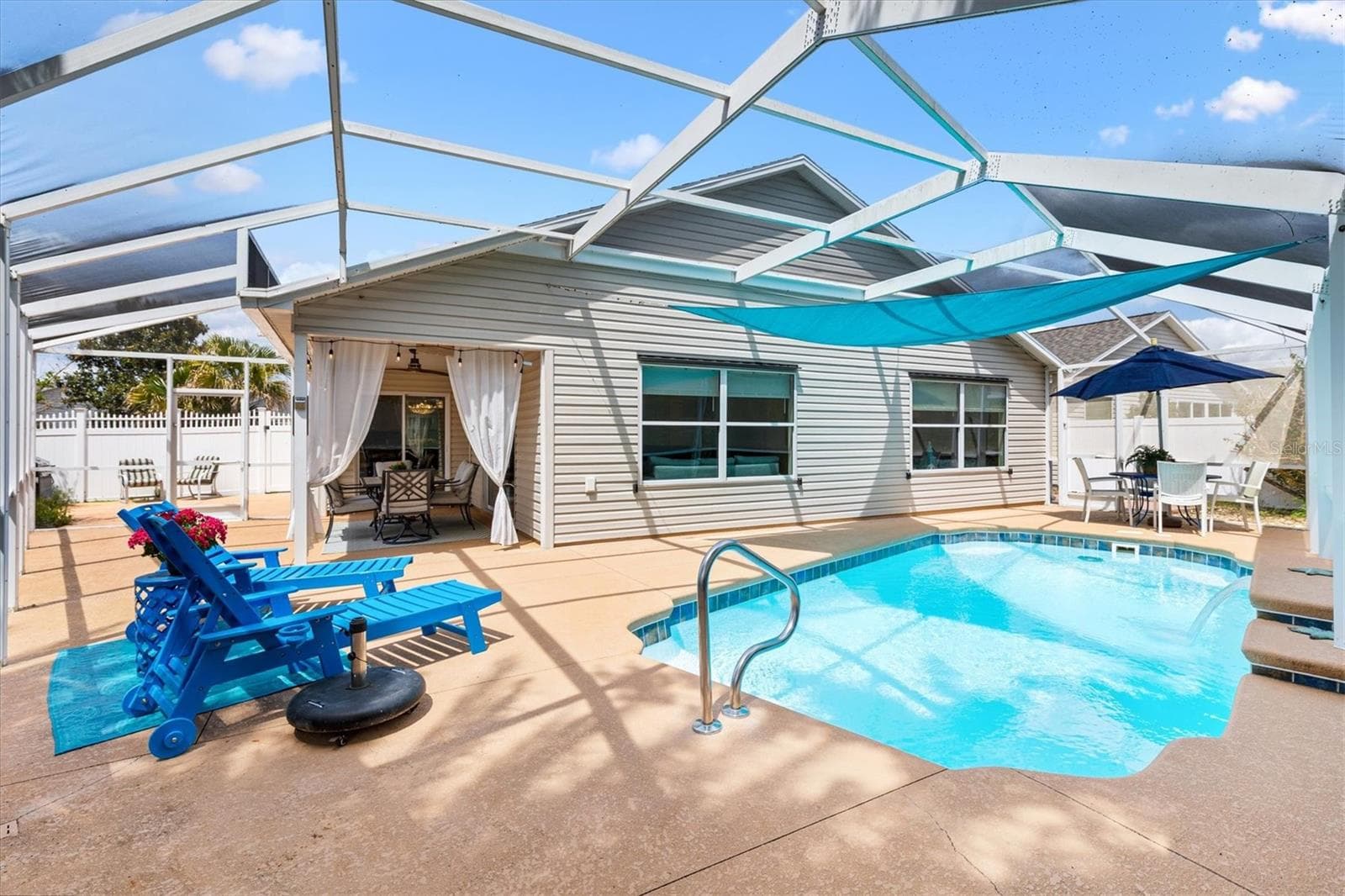 Pool - 1936 NEEDLEWOOD LN, THE VILLAGES