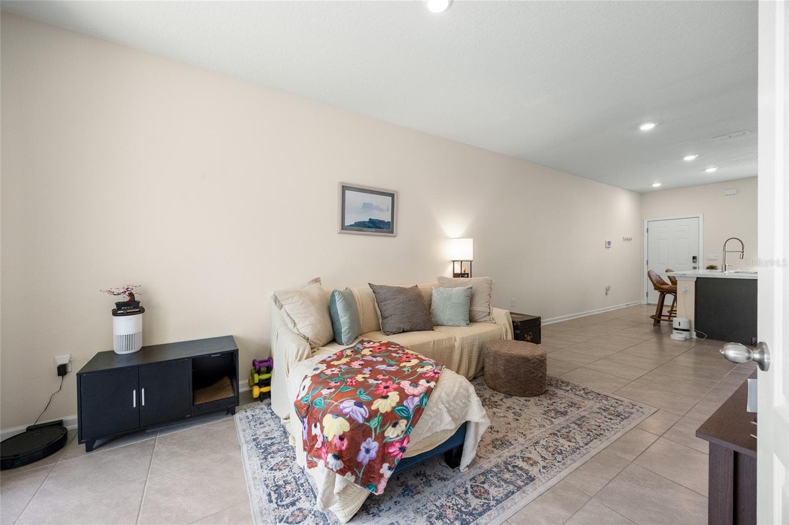 great room - 585 RUNNING WOODS ST, ORANGE PARK