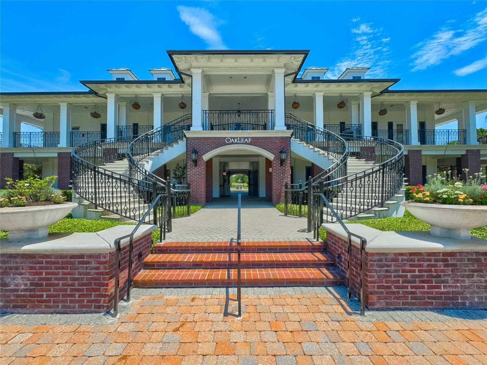amenity center - 585 RUNNING WOODS ST, ORANGE PARK
