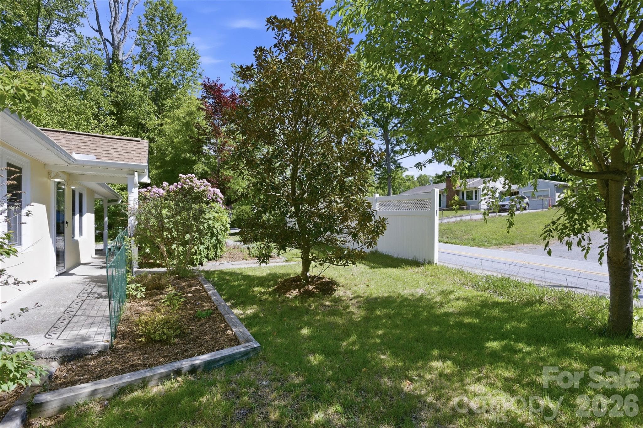 Single Family Residence at 70 Cedar Street, Asheville, photo 5 of 48