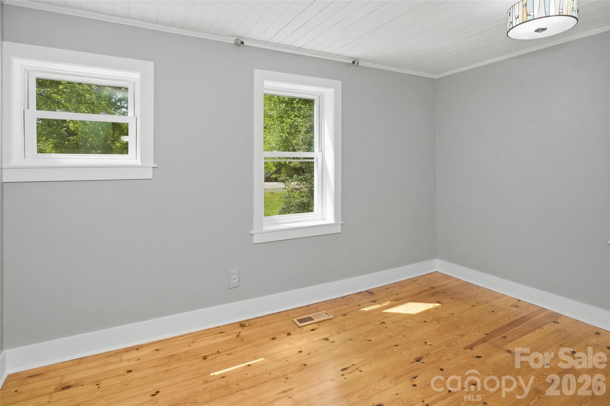 Single Family Residence at 70 Cedar Street, Asheville, photo 14 of 48