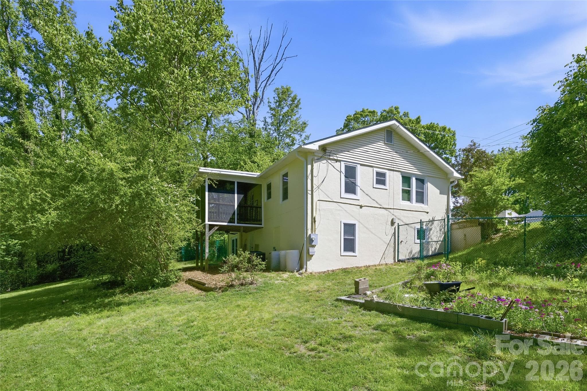 Single Family Residence at 70 Cedar Street, Asheville, photo 39 of 48