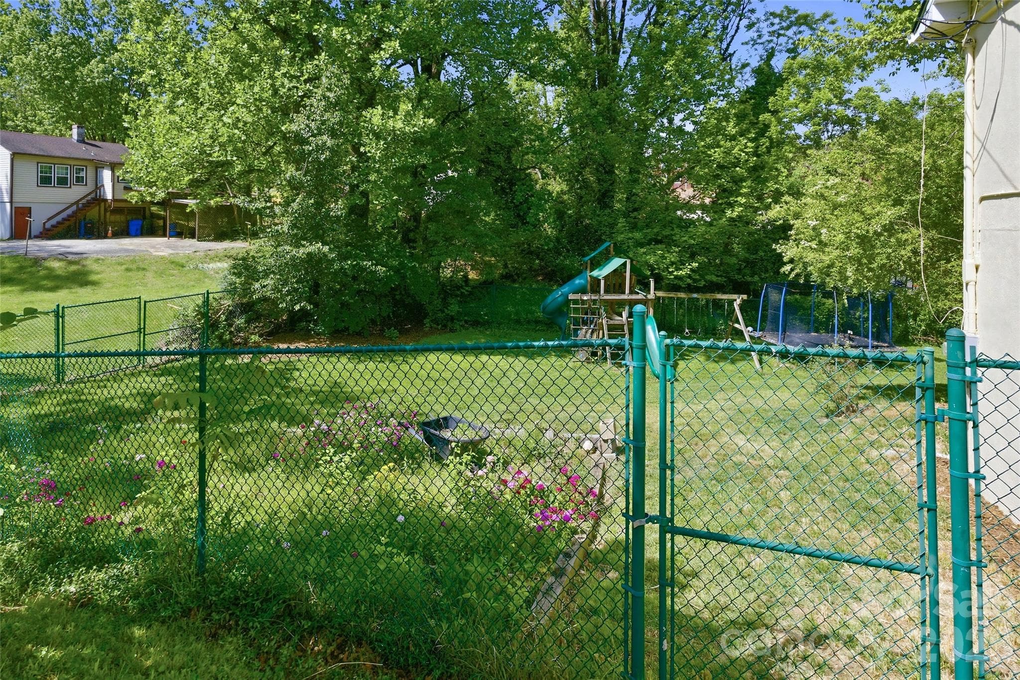 Single Family Residence at 70 Cedar Street, Asheville, photo 41 of 48