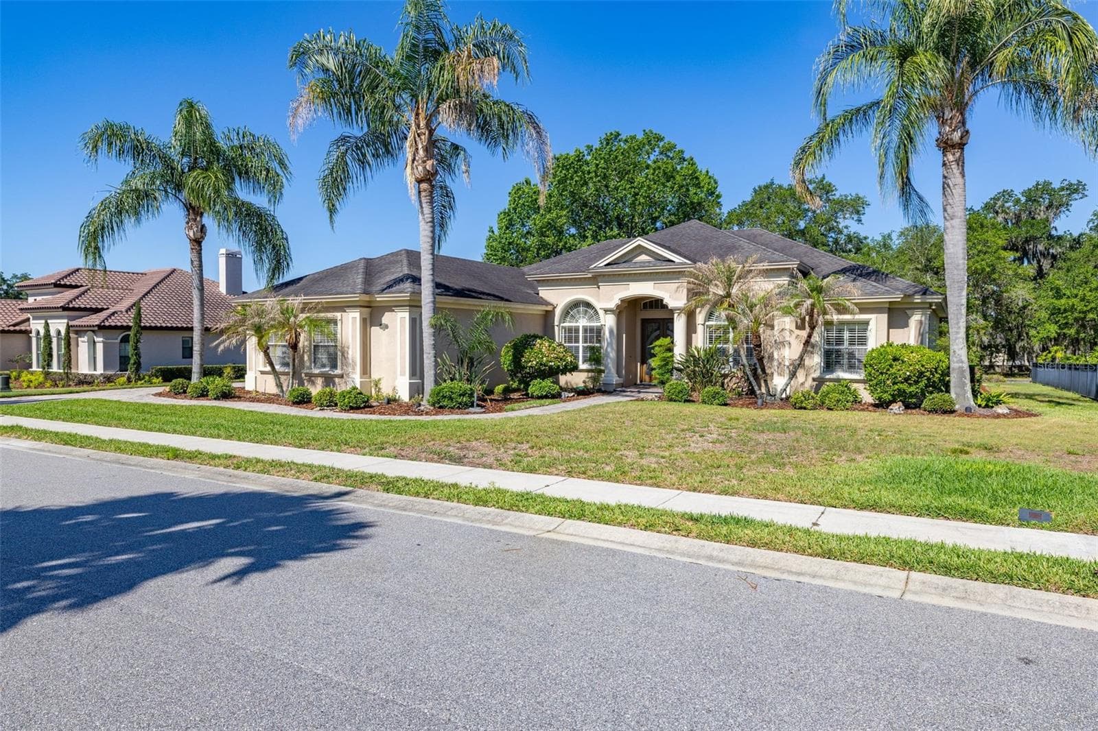 Single Family Residence at 6535 EAGLE RIDGE WAY, LAKELAND, photo 3 of 100