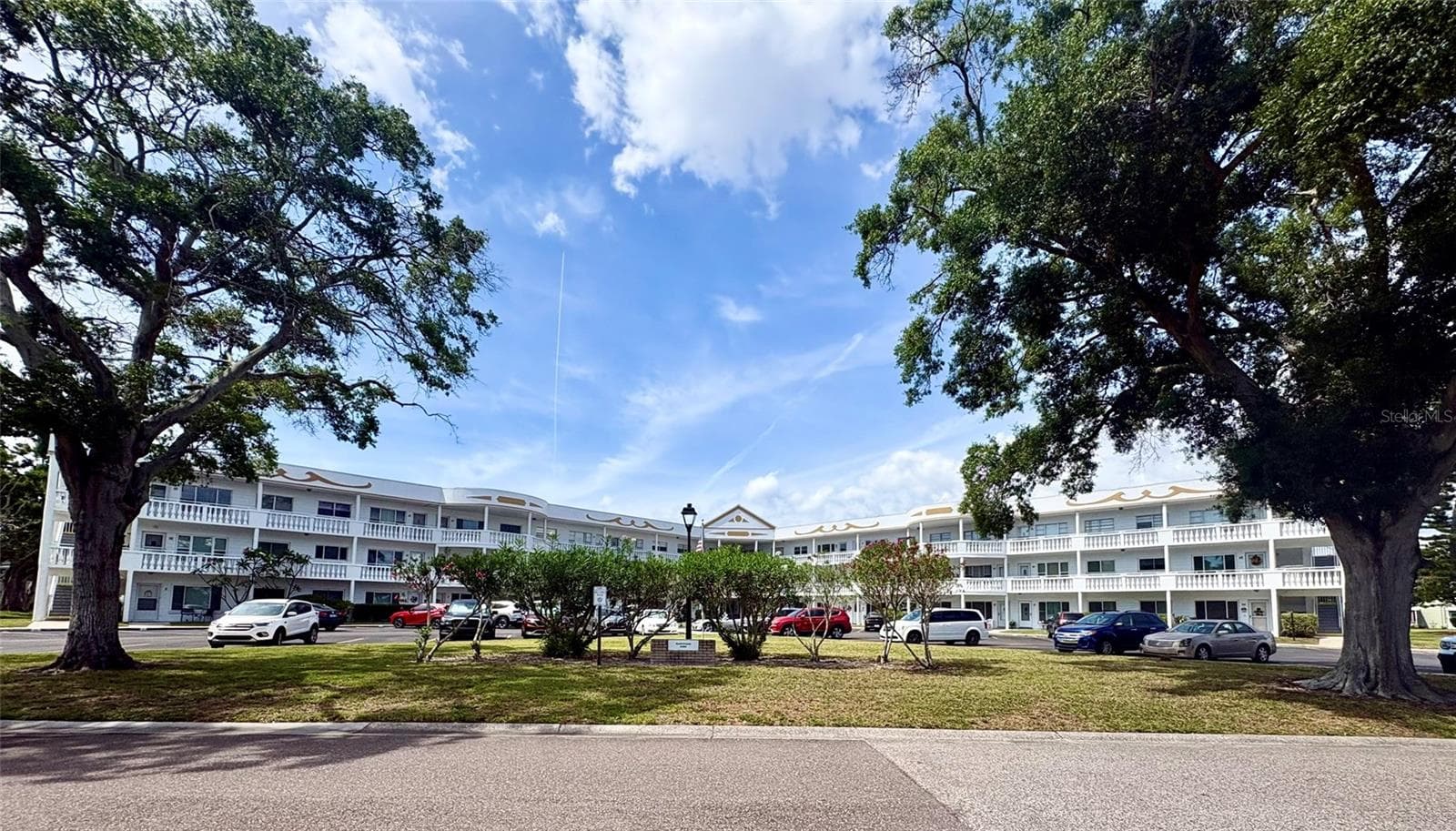 Condominium at 2428 COLUMBIA DR #36, CLEARWATER, photo 2 of 43