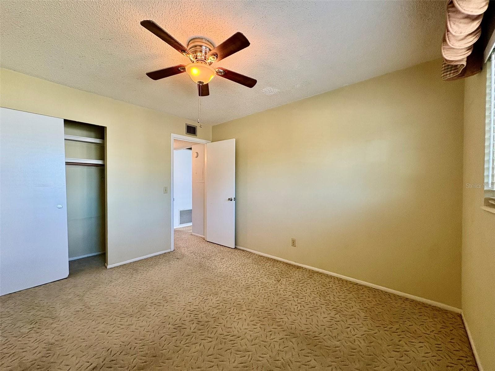Condominium at 2428 COLUMBIA DR #36, CLEARWATER, photo 22 of 43
