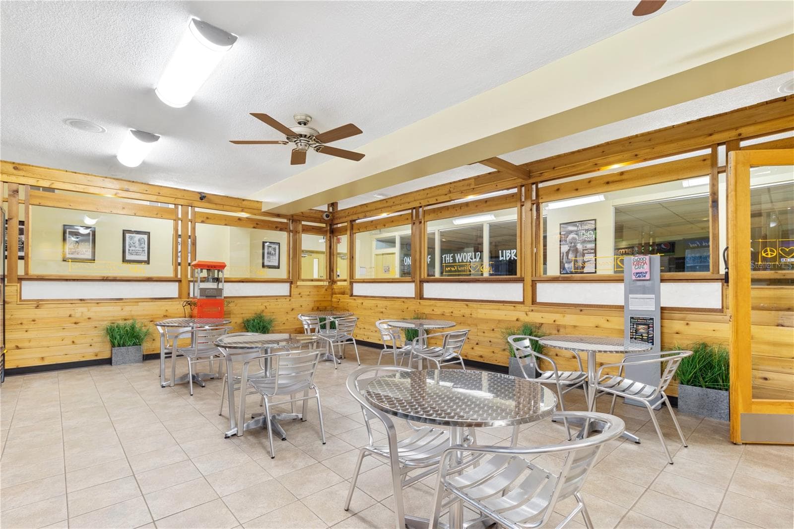 Condominium at 2428 COLUMBIA DR #36, CLEARWATER, photo 29 of 43