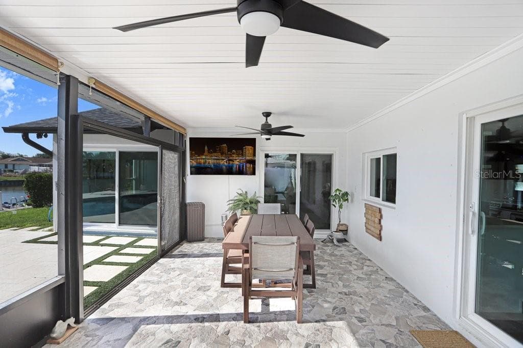 Single Family Residence at 3926 VENETIAN WAY, TAMPA, photo 20 of 39