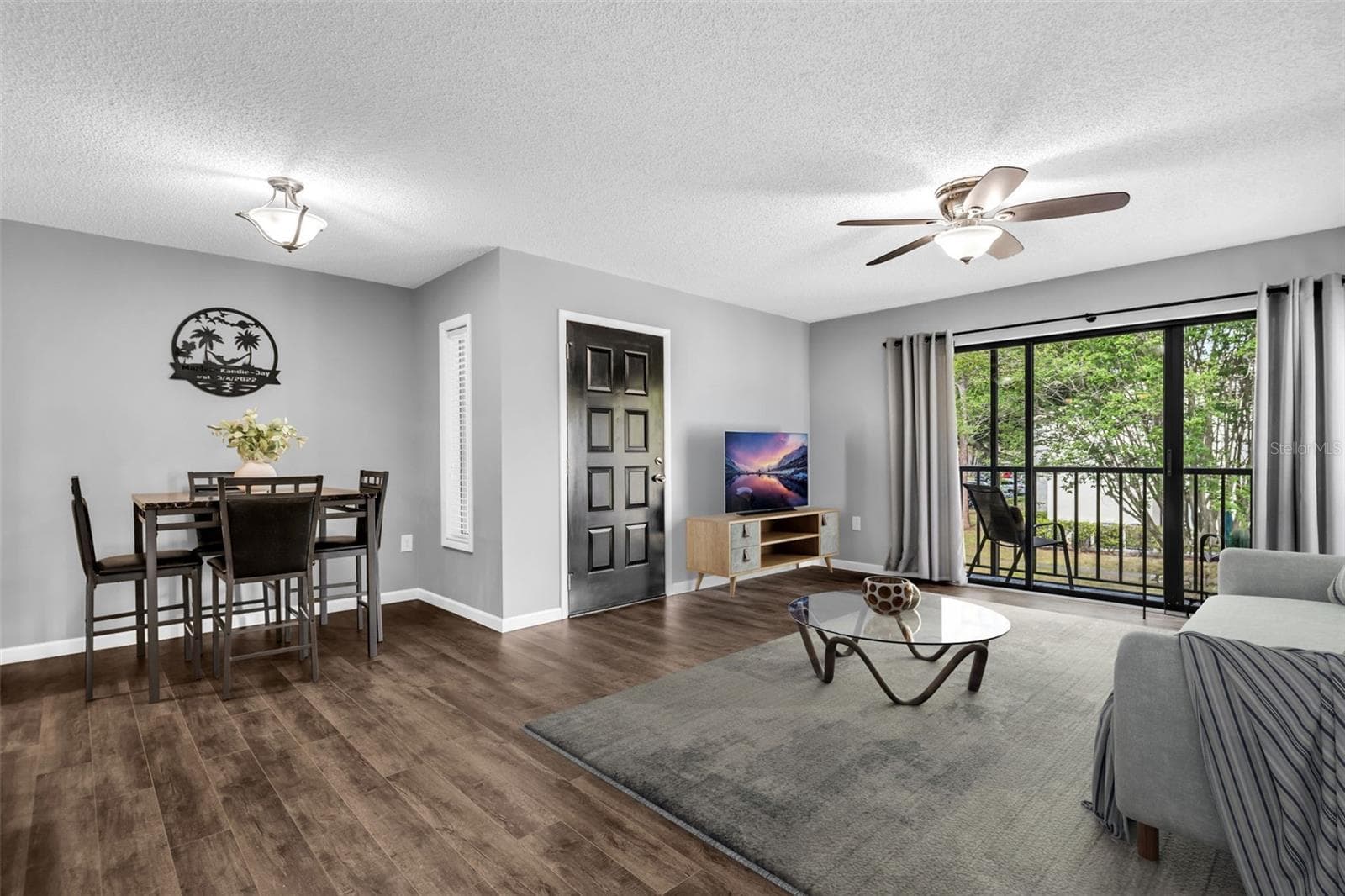 Living/dining room combo~ - 2642 PINE RIDGE WAY S #G2, PALM HARBOR