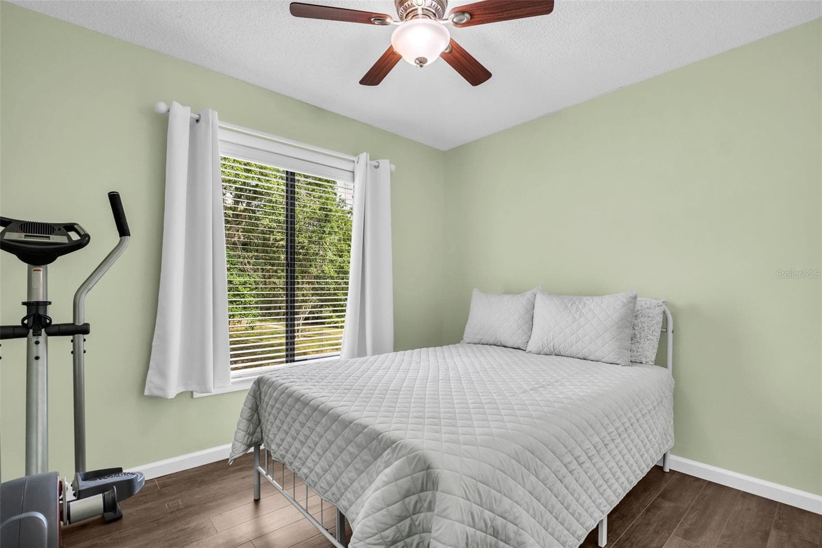 2nd bedroom is big enough for a queen bed or would make the perfect office space~ - 2642 PINE RIDGE WAY S #G2, PALM HARBOR