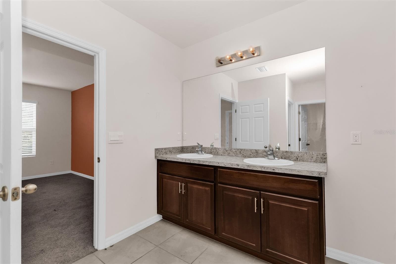 Single Family Residence at 26567 DEEP CREEK BLVD, PUNTA GORDA, photo 23 of 41