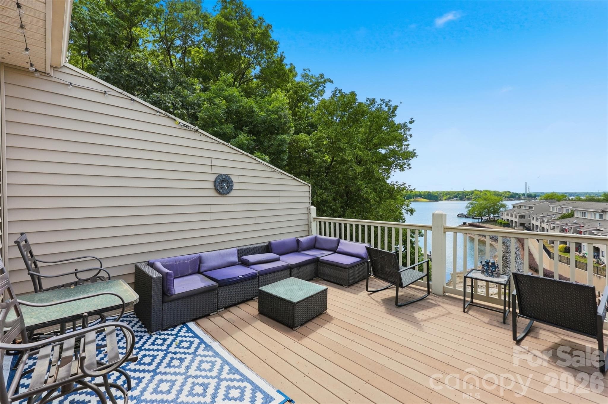 Townhouse at 14614 Waterside Drive, Charlotte, photo 2 of 47