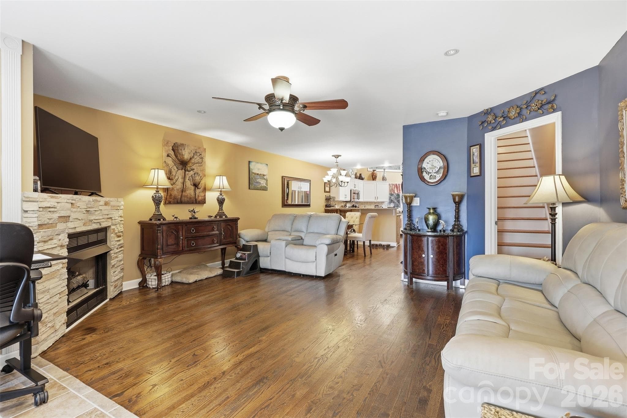 Townhouse at 14614 Waterside Drive, Charlotte, photo 8 of 47