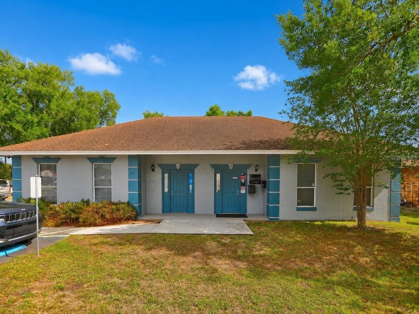 631 E OAK RIDGE RD