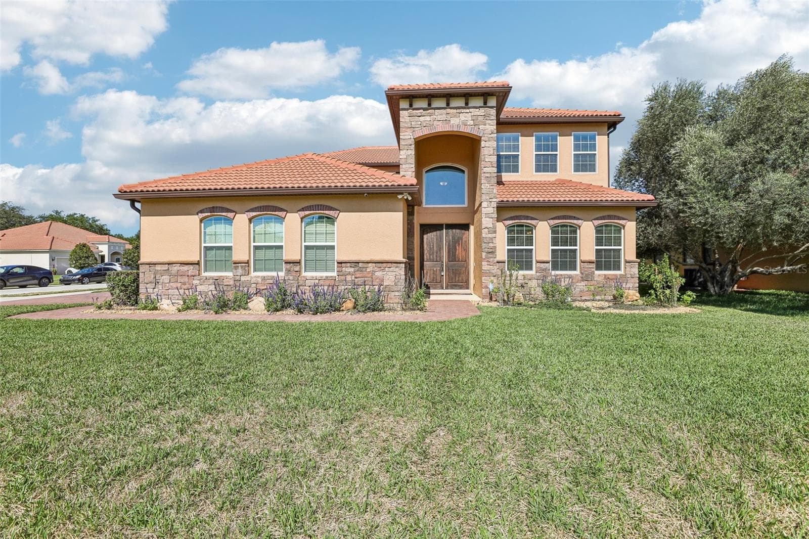10151 YONAOMI CIR